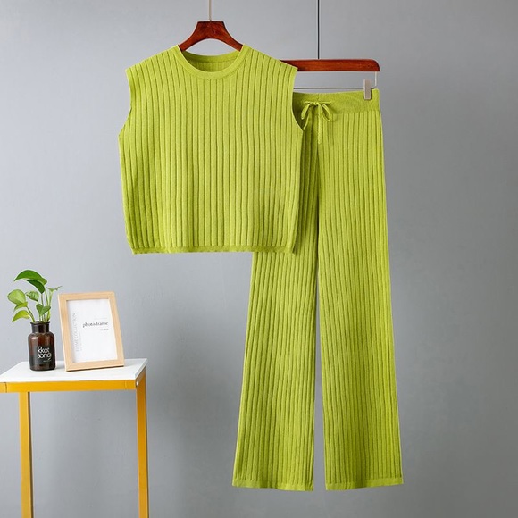 Women Two-Piece Set Top-Pants Medium Green Fruit Sleeveless Wide Leg High Rise - Picture 4 of 14